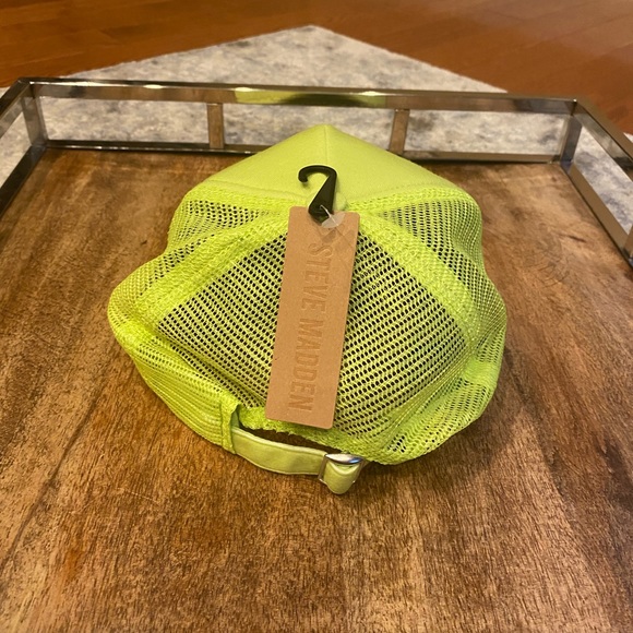 NWT Steve Madden Neon Green baseball Cap - Picture 3 of 4
